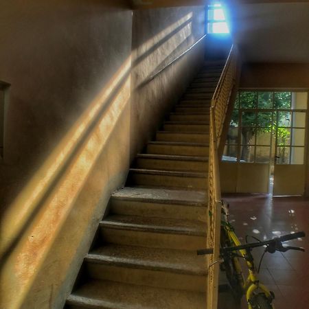 Appartamento In Tranquillo Borgo Vicino Al Centro Турин Экстерьер фото