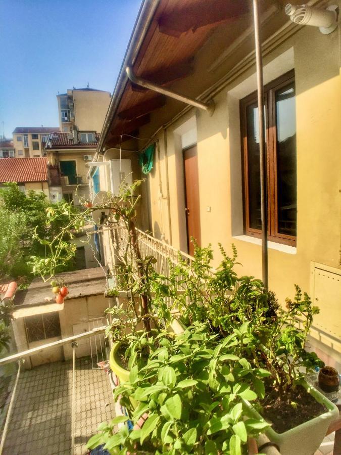 Appartamento In Tranquillo Borgo Vicino Al Centro Турин Экстерьер фото